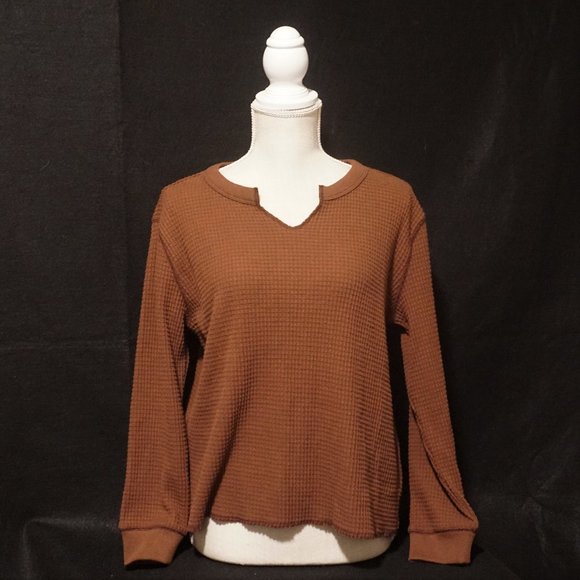 Madewell Tops - Madewell Split Neck Thermal Brown Shirt Women’s Small